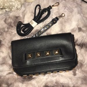 LIKE NEW BLACK AND GOLD STUDDED HAND BAG W STRAPS